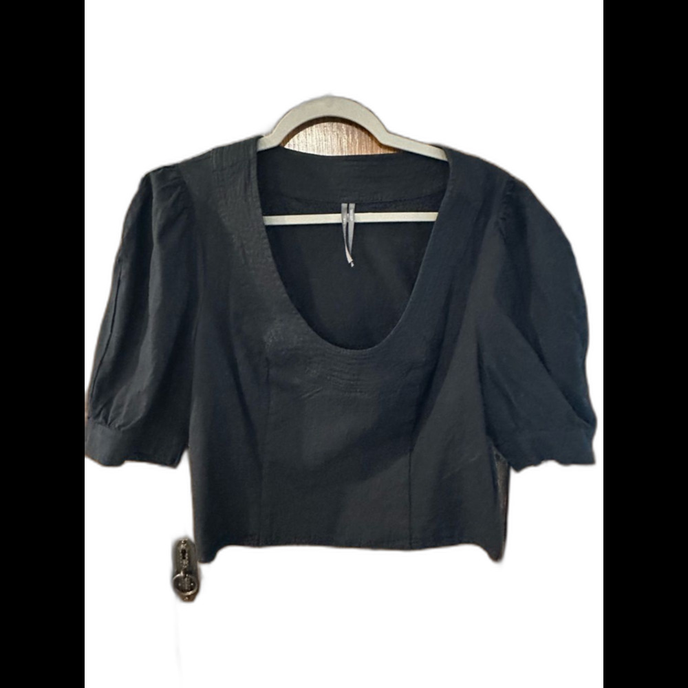 Anthropologie Black Puff-Sleeve Scoop Crop Top - Picture 2 of 4